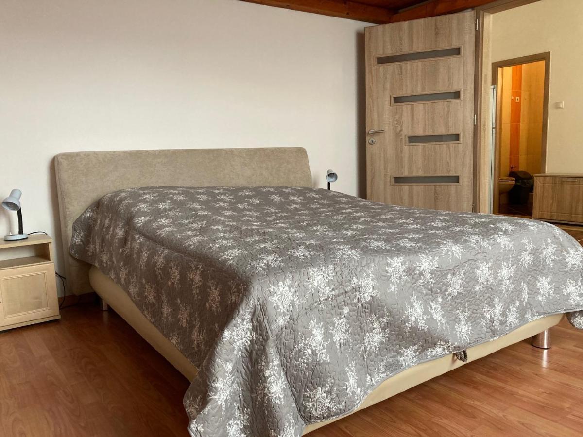 Szechenyi Apartman Eger Exterior foto